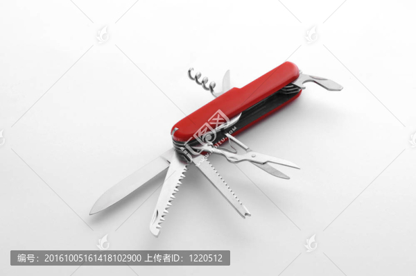萬能瑞士軍刀全開啟白色背景