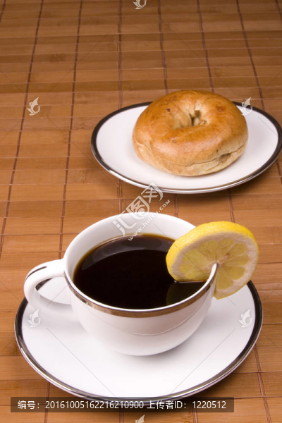茶和面包