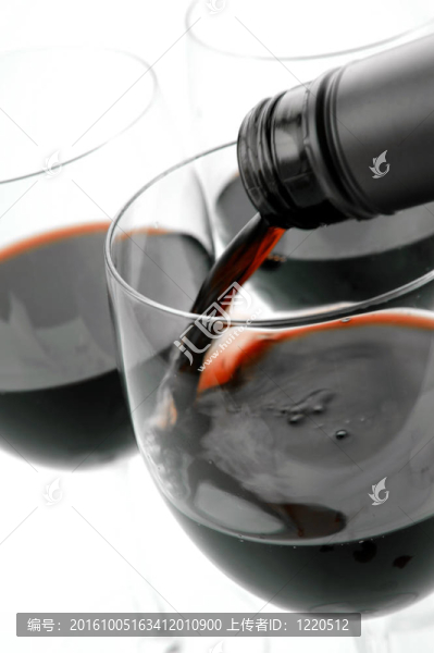 紅葡萄酒