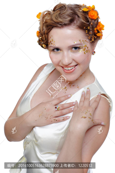 穿白色衣服的女孩