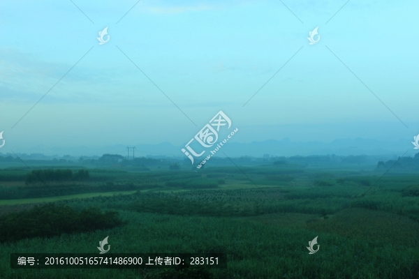 家鄉(xiāng)的清晨