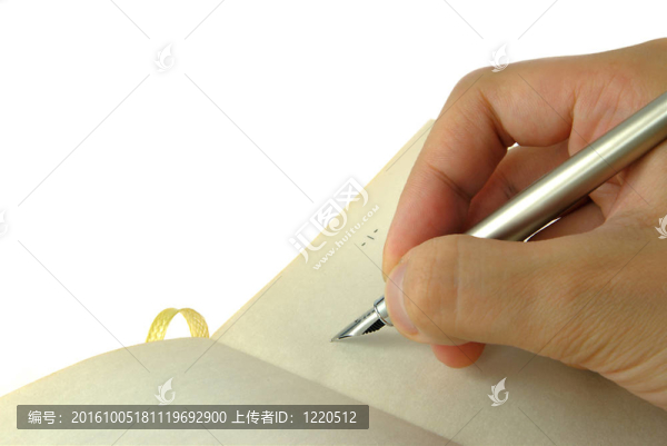 黑色筆記本上的手寫
