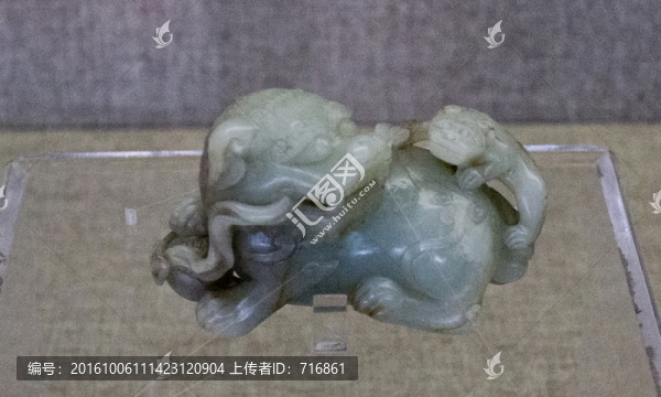 青玉太獅少獅,明代帝后服飾