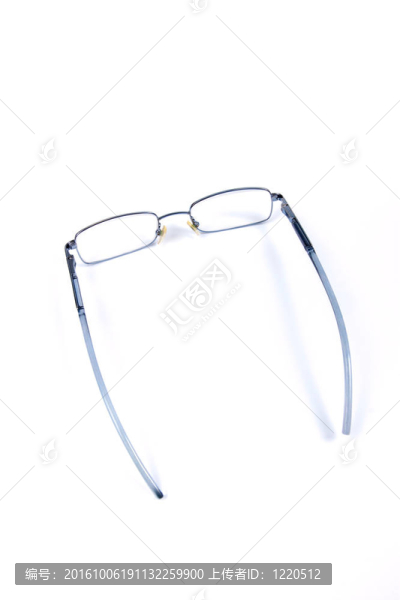 眼鏡在White