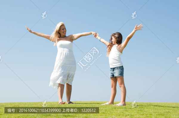 母親和她的女兒