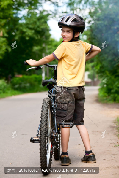 孩子的自行車