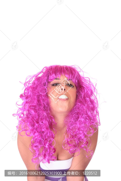 年輕女人的肖像；做鬼臉
