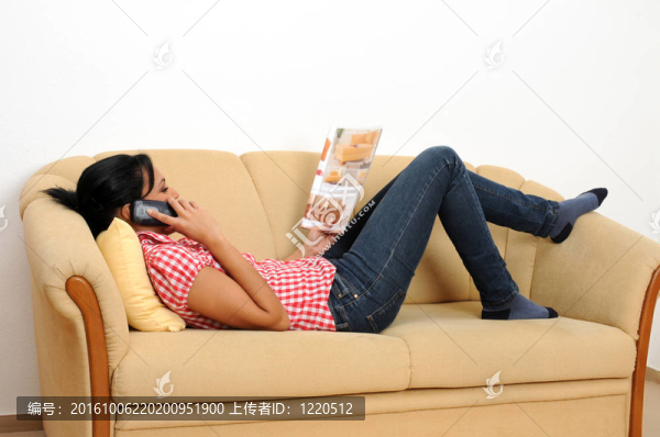 家里的年輕女人