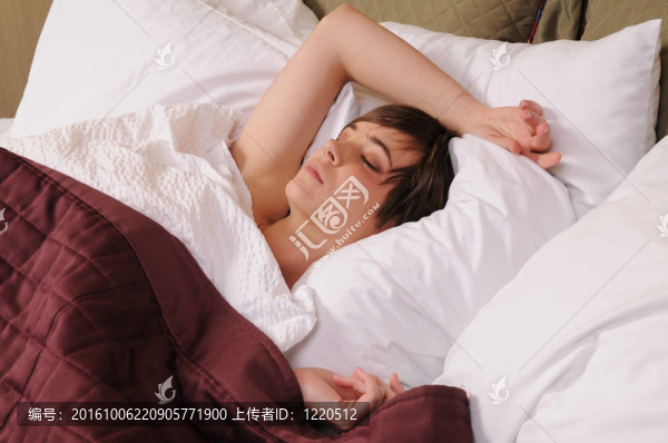 睡覺