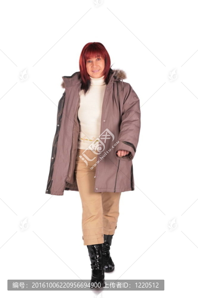 穿冬大衣的女人2