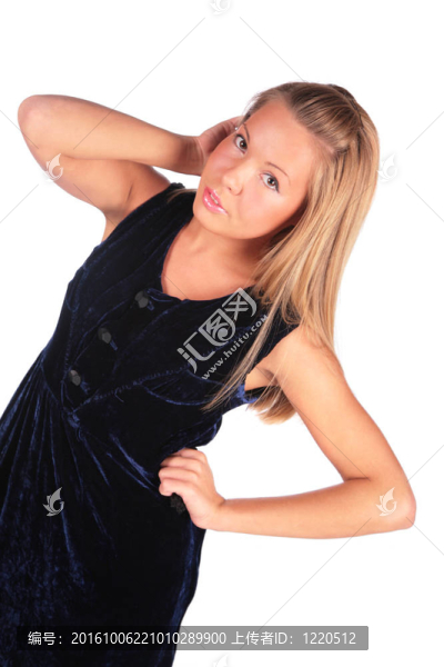 金發(fā)女孩冒充