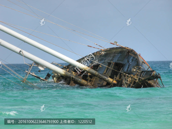 著名的沉船；Capo,Verde；2003