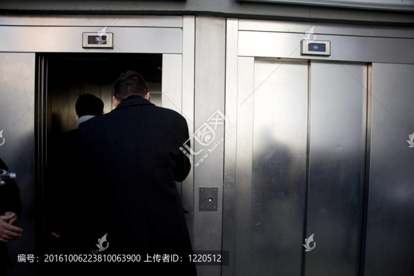 電梯