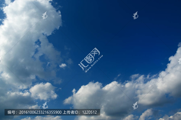 藍(lán)天白云