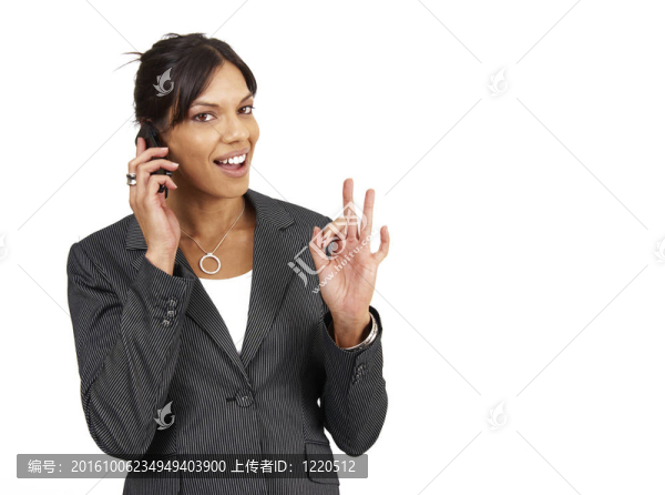 美麗的黑發(fā)女人