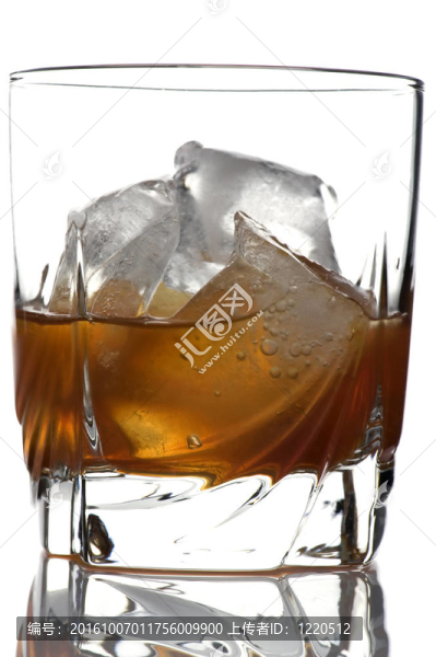 威士忌杯