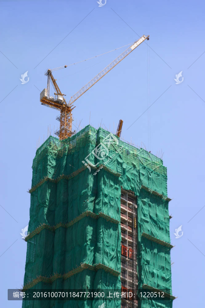 高層建筑用塔吊完成