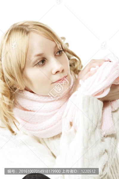 金發(fā)女郎在粉紅色的看