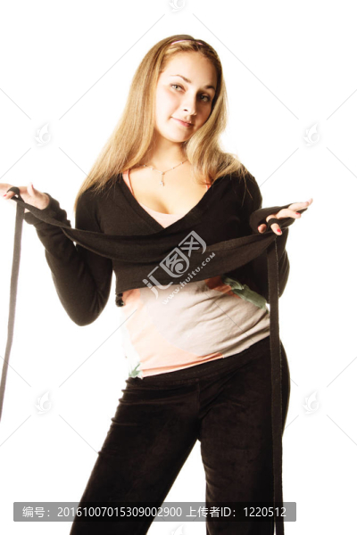 運(yùn)動服裝中的年輕女子