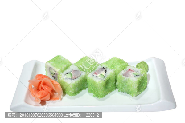 粟實（輥）和魚子醬；一盤魚和黃瓜