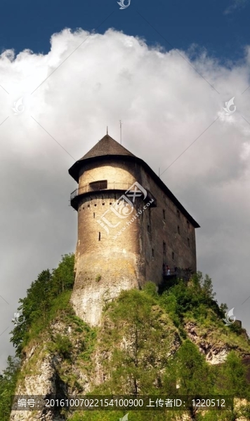 在高高的巖石-,Orava,Castle要塞