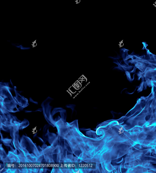 黑色背景上隔離的火。