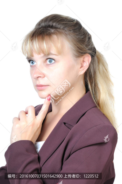 吸引女人的仰視思維