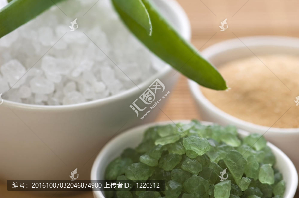 沐浴鹽與aloe,vera