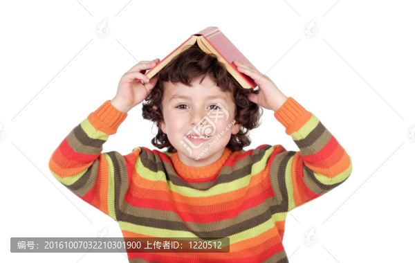 可愛的男孩學(xué)習(xí)