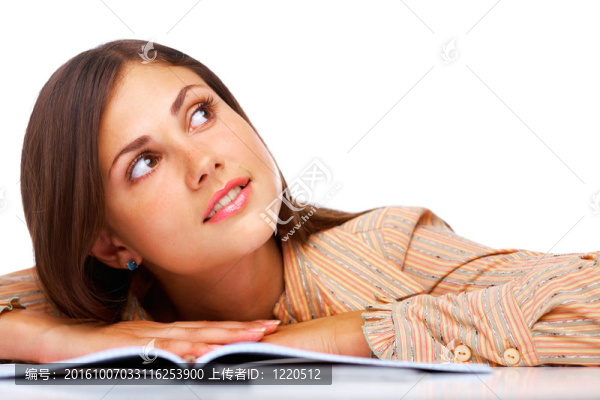 美麗的女學(xué)生微笑