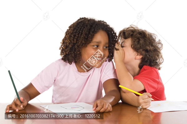 孩子們一起學習