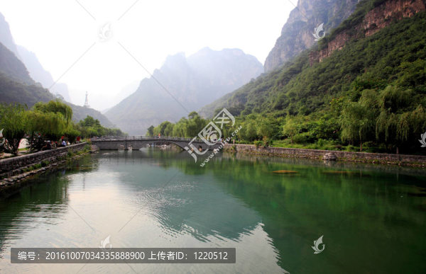 云臺(tái)山風(fēng)景區(qū)；世界地質(zhì)公園