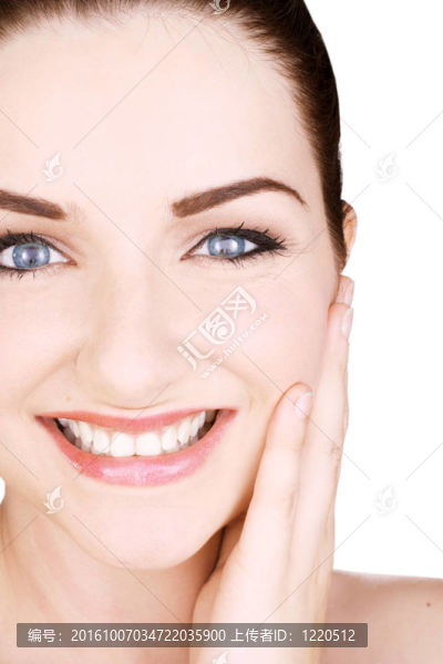 接近一個(gè)美麗的女人
