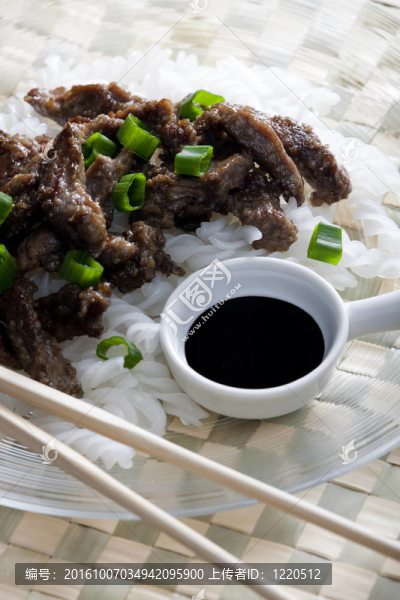 綠色咖喱牛肉面
