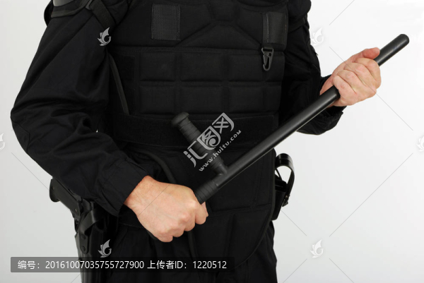 防暴警察的裝備