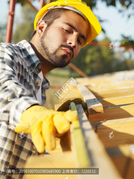建筑工人