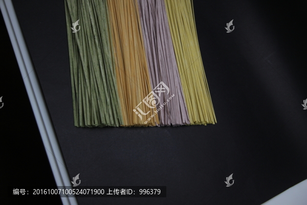 手工掛面,彩色果蔬菜面條無PS