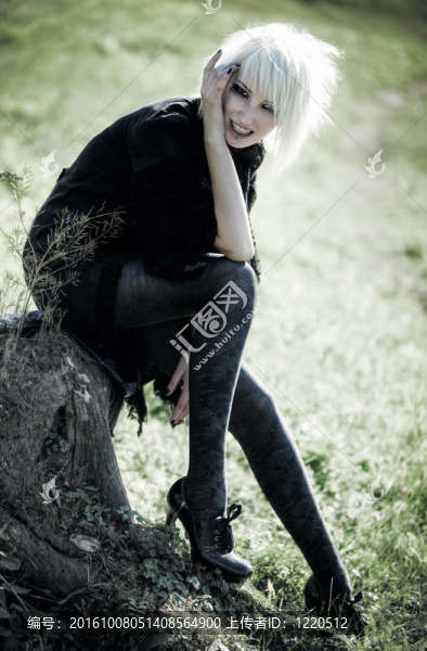 哥特女戶外