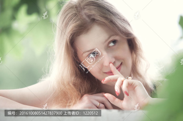 年輕女子的肖像