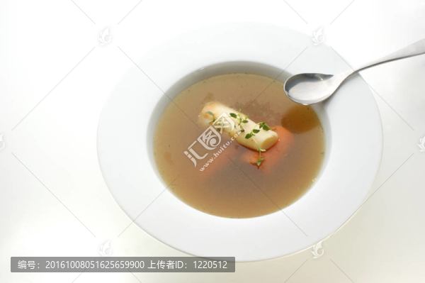 有機胡蘿卜芹菜蔬菜湯