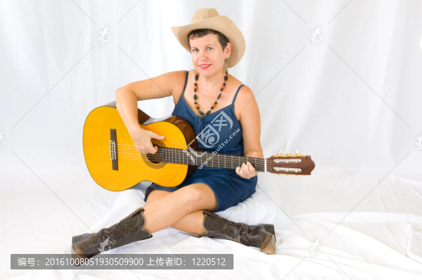 女孩的吉他