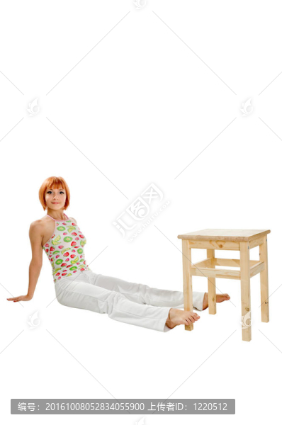 白色健身女孩