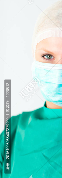 外科醫(yī)生用面罩看