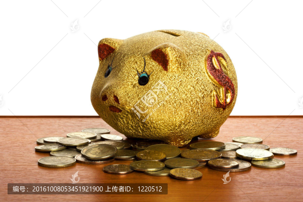 白底桌子上的錢箱
