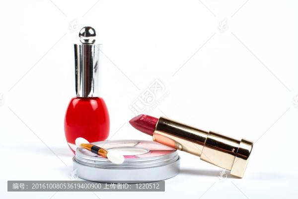 琳瑯滿目的化妝品