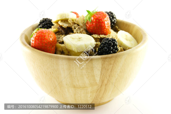 麥麩中的木雕碗