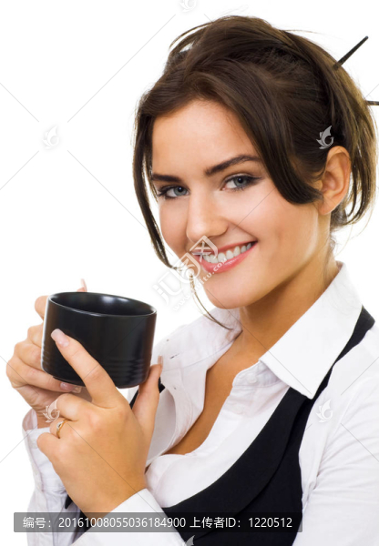 用一杯咖啡的女人