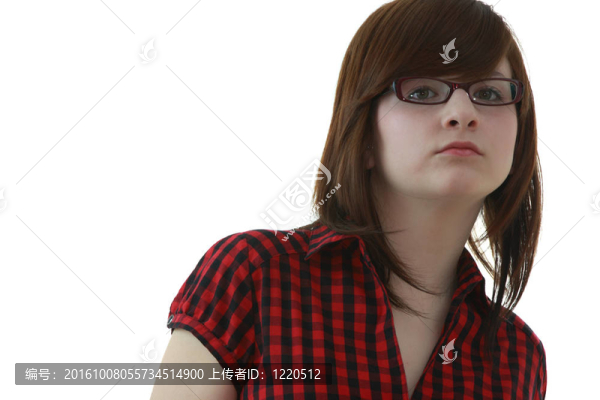戴眼鏡的年輕女青年肖像