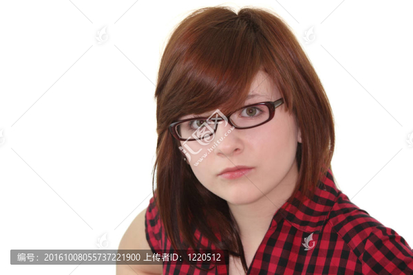 戴眼鏡的年輕女青年肖像