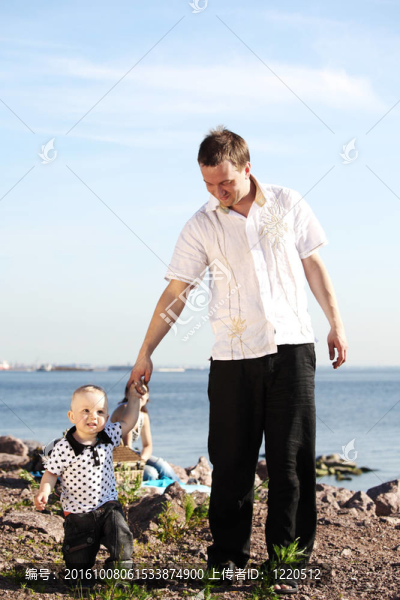 家庭走